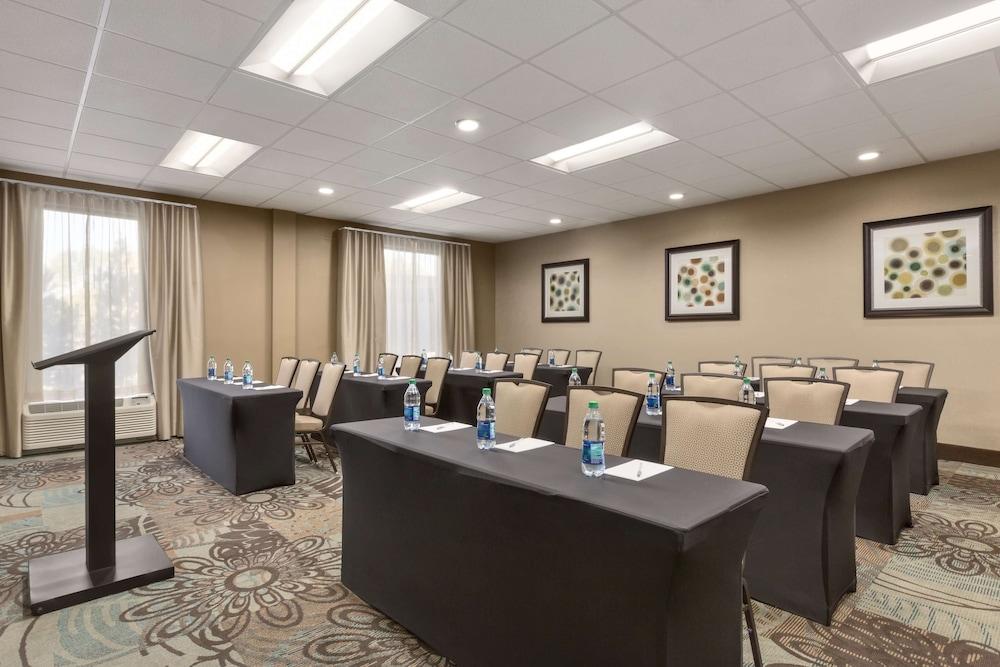 Hampton Inn Birmingham I-65/Lakeshore Drive Eksteriør billede