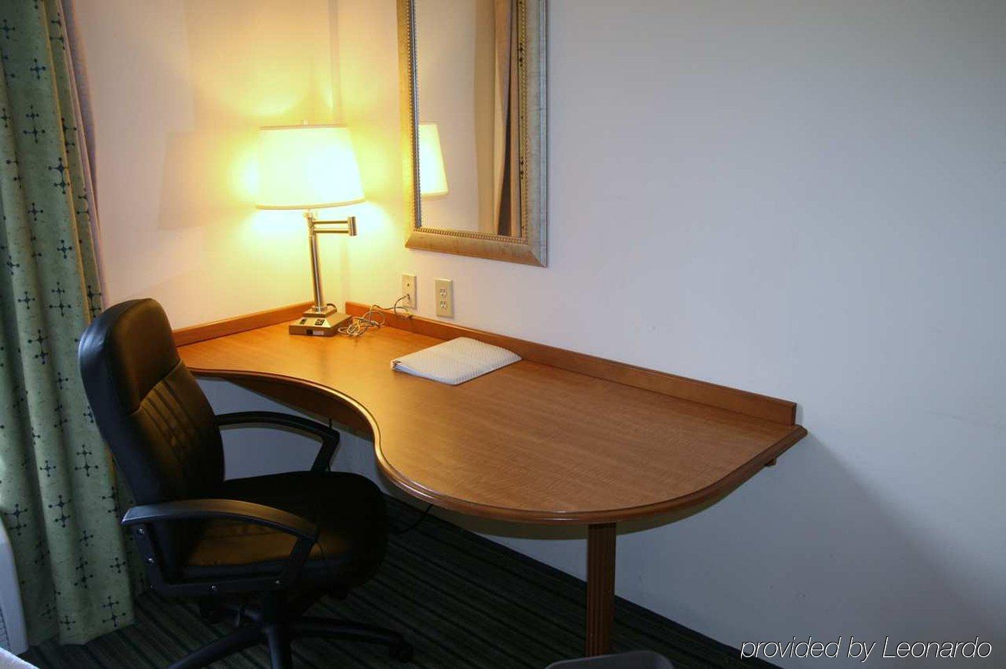 Hampton Inn Birmingham I-65/Lakeshore Drive Værelse billede